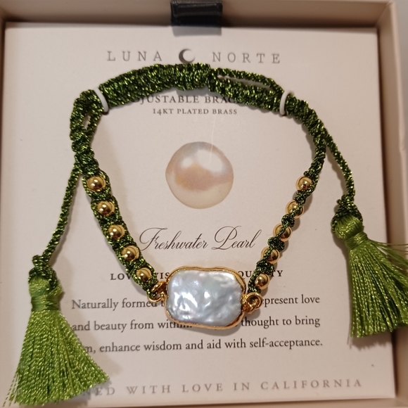 LUNA NORTE MOTHER OF PEARL W/ TASSEL - Picture 1 of 8